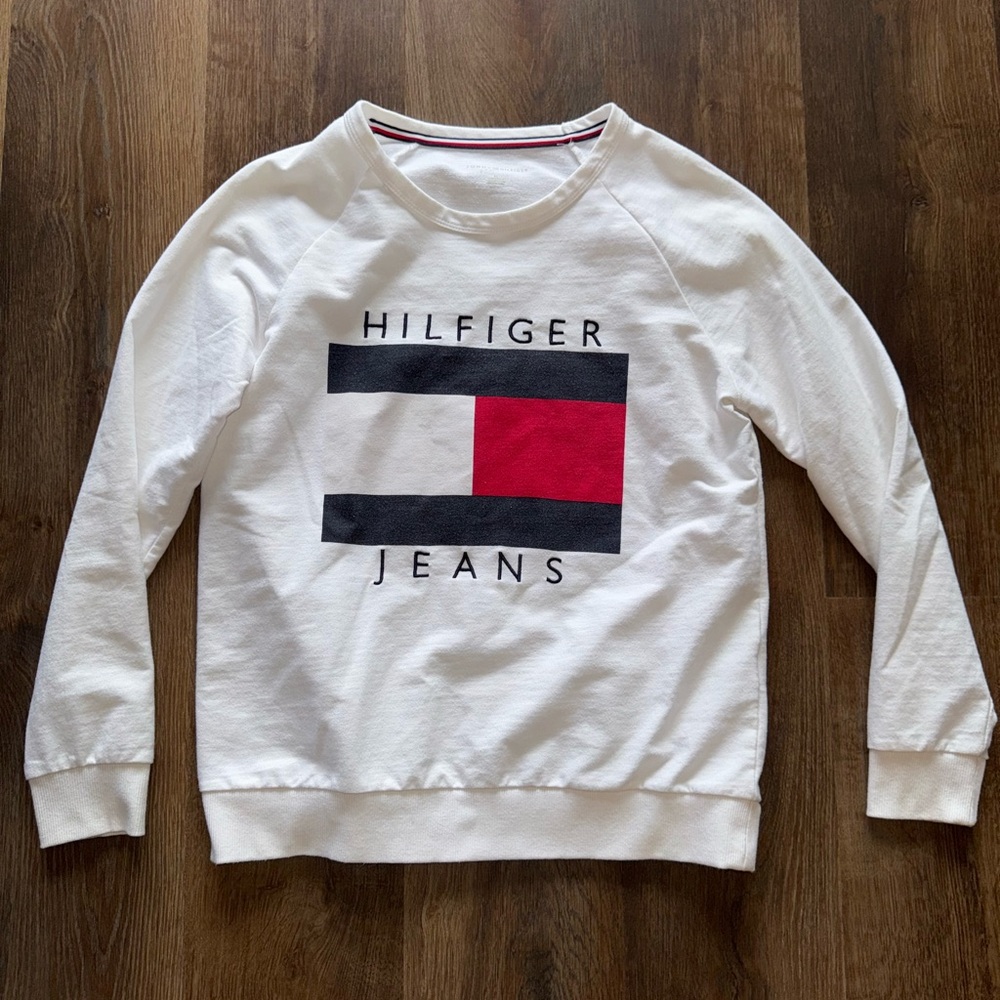 Tommy Hilfiger White Sweatshirt with Red and Navy Logo